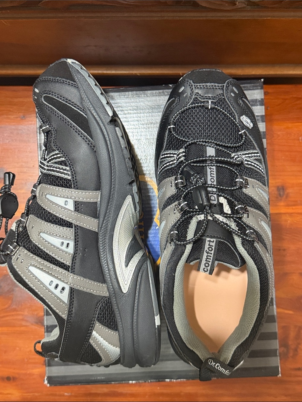 NIB Men’s Dr. Comfort Performance X-Depth Therapeutic Athletic Sneakers SZ 10.5